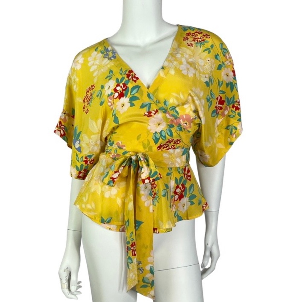 Yumi Kim wrap top in size XS